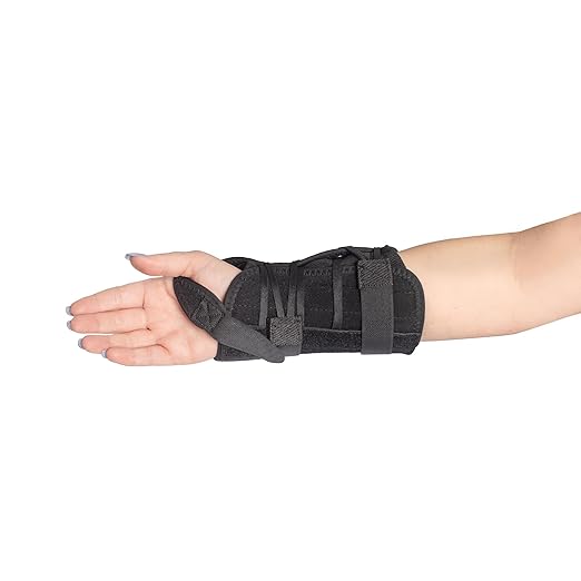Gaming Wrist Support Brace for Men and Women, Adjustable Wrist Splint for Video Game and Computer Injury- Pain Relief for Gamer’s Wrist, RSI, Carpal Tunnel, Tendonitis