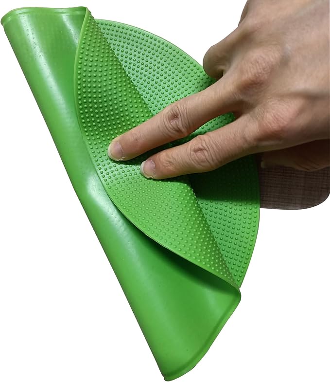 9 Inch Colored Poly Spot Marker 12 Pcs, Non-Slip Rubber Agility Markers Flat Field Cones Floor Dots for Football, Basketball Training Markers, Dance Practice and Drills with Flat Cones Points