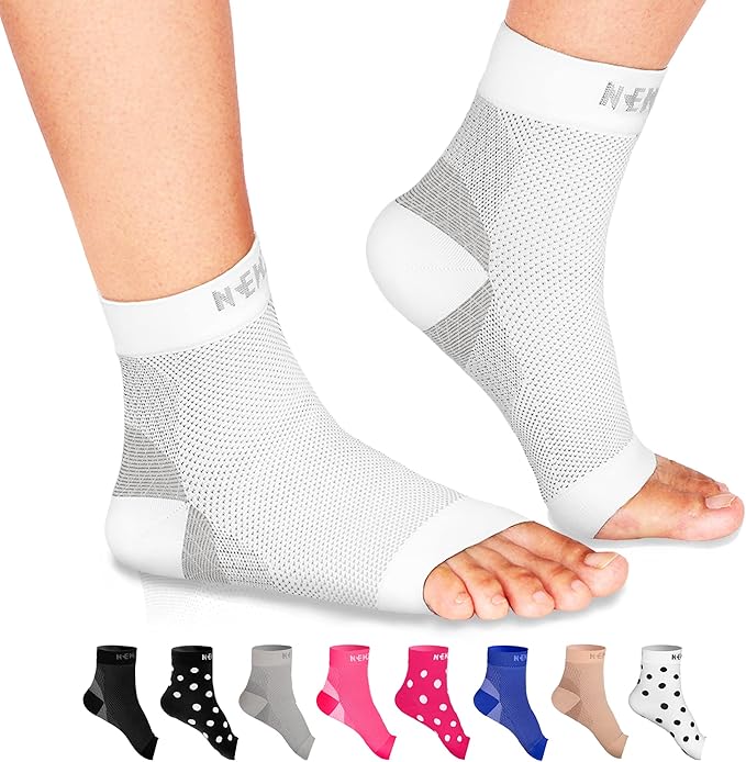 NEWZILL Plantar Fasciitis Socks with Arch Support, Best 24/7 Foot Care Compression Sleeve, Eases Swelling & Heel Spurs, Ankle Brace Support, Increases Circulation (S/M, White)