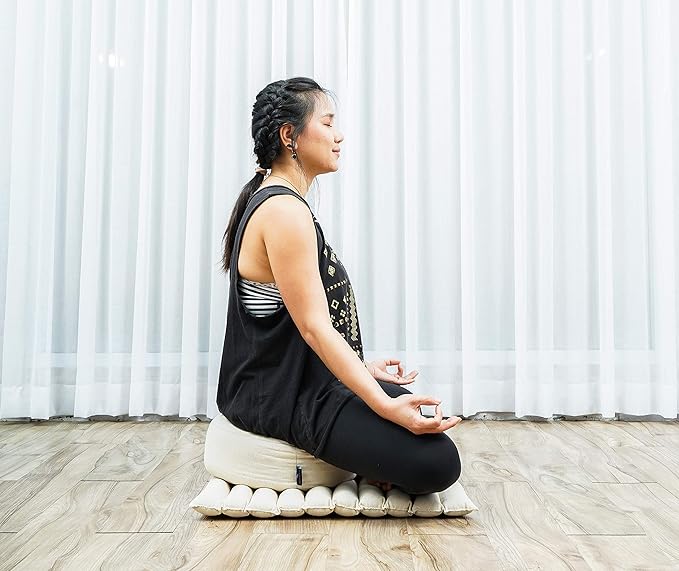 Leewadee Meditation Cushion Set – 1 Small Zafu Yoga Pillow and 1 Small Roll-Up Zabuton Mat Filled with Kapok