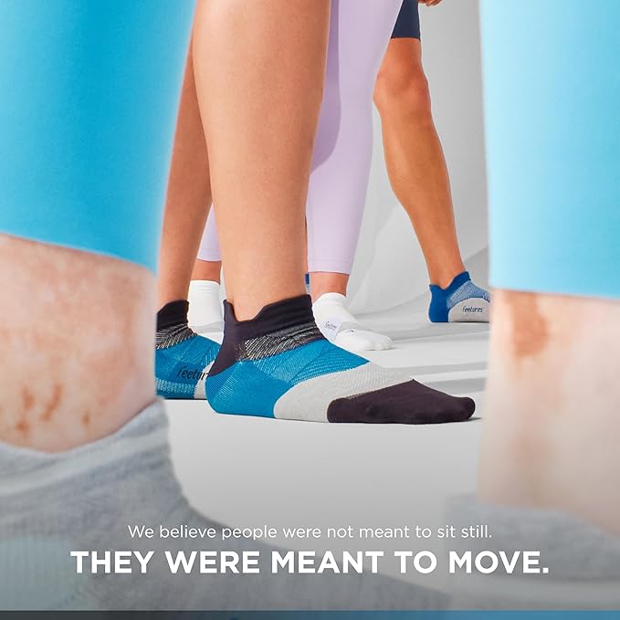 Feetures Elite Ultra Light Cushion Ankle Socks - Sport Sock with Targeted Compression