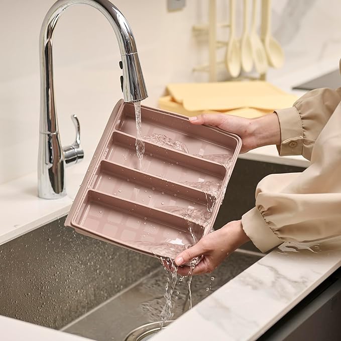 Silicone Food Storage Containers with Airtight Lids, 26.4oz Dual-Seal Leakproof Silicone Freezer Molds for Baby Food, Snacks, Cutlery & More - BPA Free, Stackable, Microwave, & Dishwasher Safe, Brown