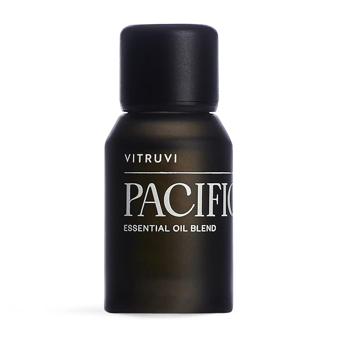 Vitruvi Pacific, Balance Essential Oil Blend, 100% Pure Amyris, Bergamot, Eucalyptus, Lavender and Basil Oil (0.5 fl.oz)