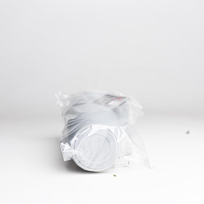 Smartshake Reforce Stainless Steel Protein Shaker Bottle 900 ml | 30 oz - Leakproof Screw-on Lid - BPA Free – Unisex - Non Insulated (Pennywise)