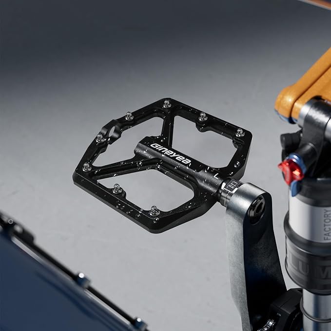 Bike Pedals, Universal Fit Bicycle Pedals Aluminum 9/16" Sealed Bearing Lightweight Wide Flat Platform for Road Mountain BMX MTB Bike