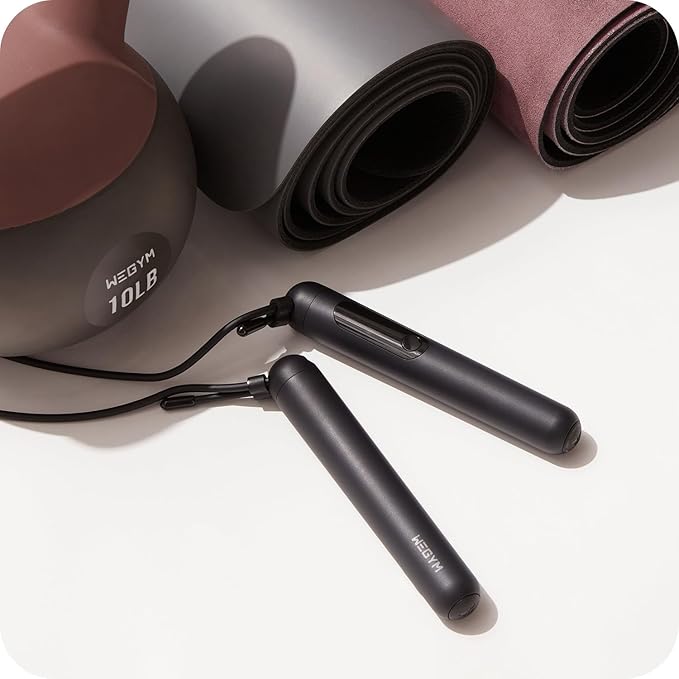 Smart Jump Rope for Men Women, Adjustable Jump Rope for Indoor Outdoor Workout, Jump Counting, Tracking - Data Analysis LED Display Screen Rechargeable Skipping Rope Fitness Gift for Adults Kids