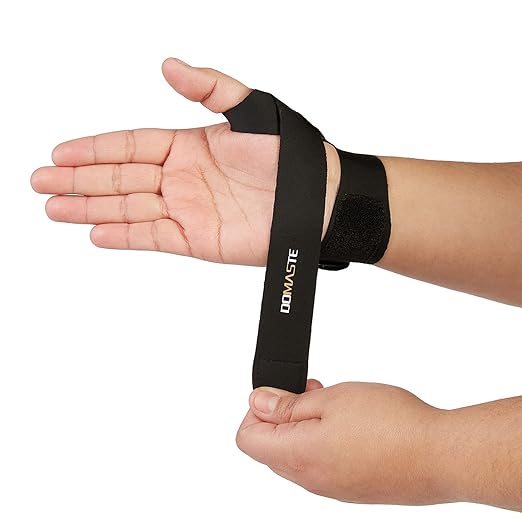 Pickleball Wrist Brace Support for Tennis, Ultra Thin Elastic Wrist Wraps, Lightweight, Breathable and Skin Friendly (Black/Right/One Size)