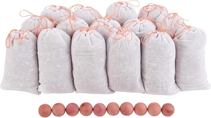 15 Cedar Chip Bags and 10 Cedar Balls for Clothes Storage