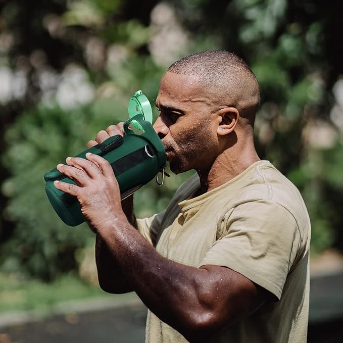 Half Gallon 64oz Glass Water Bottle with Straw and Storage Sleeve Motivational Water Bottle with Strap and Time to Drink 2L Leakproof Reusable Water Jug for Fitness Gym and Outdoors