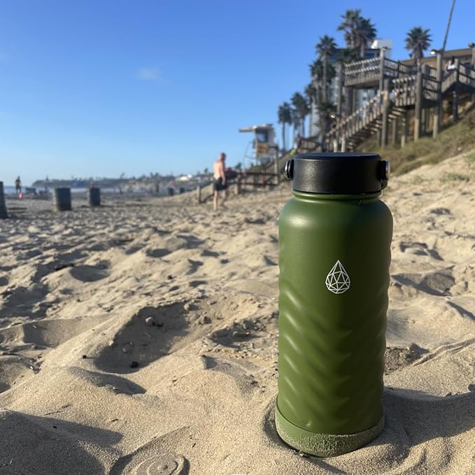 24oz Stainless Steel Insulated Water Bottle, 48H Ice Cold & 24H Hot, Leak-Proof Wide Mouth Lids (Straw & Spout), BPA-Free Bottles, Mens Water Bottle for Gym, Hiking, Travel - Green