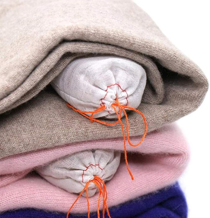 15 Cedar Chip Bags and 10 Cedar Balls for Clothes Storage