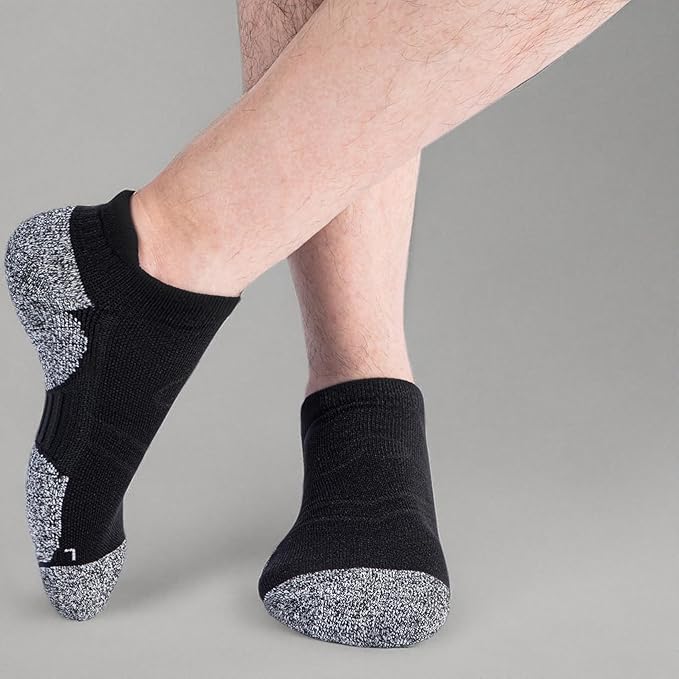 CWVLC No Show Sports Compression Socks for Men Women with Cushion (4/8 Pairs)