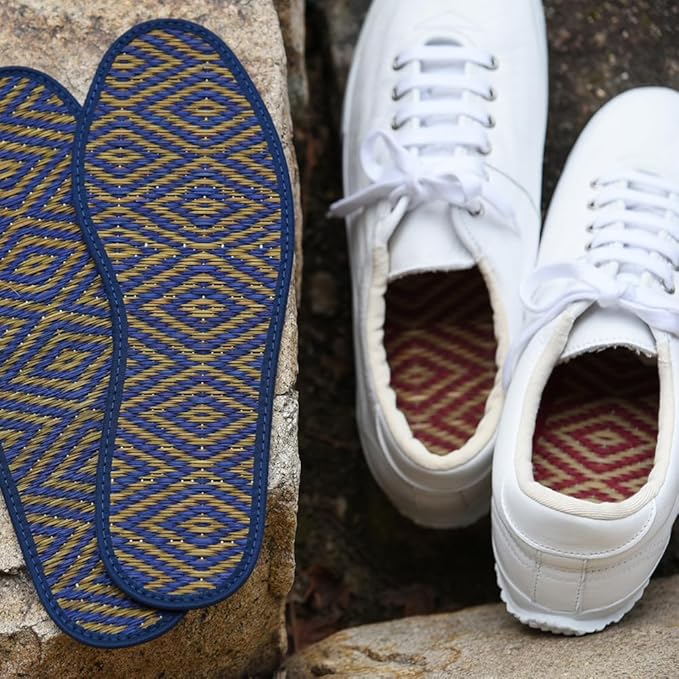 Japanese Traditional Organic Igusa Insoles, Smooth Sweat-Absorbing Deodorant Non-Slip Breathable Insoles Made of Igusa (Japanese Soft Rush Grass) (US Size 4, 22-22.5cm, Red)