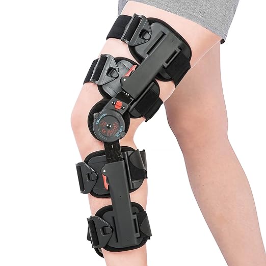 Medibot Hinged Knee Brace ROM Adjustable Post Op Knee Support Orthosis Immobilizer Protector for Left Leg and Right Leg, Both Men and Women