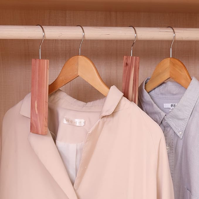 Cedar Blocks for Clothes Storage 60PCs, Red Cedar Hang Ups, Balls, Rings and Sachet Bags for Closets and Drawers