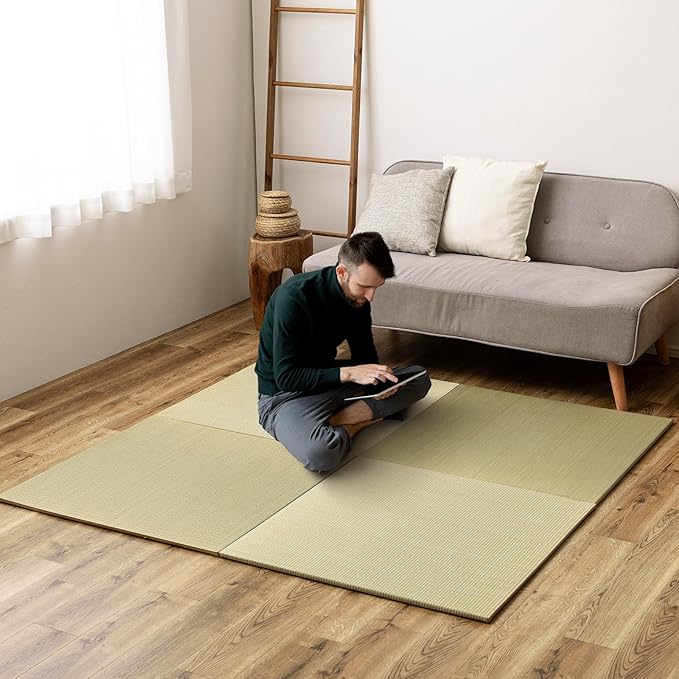 HAGiHARA Japanese Tatami Mat, Patchwork Tatami Floor Mats, 64" x 64" Foldable Square with Non-Slip Design for Bedroom, Crawling and Yoga, Made of Rush Grass, Igusa(Without Edge/4 Picecs)