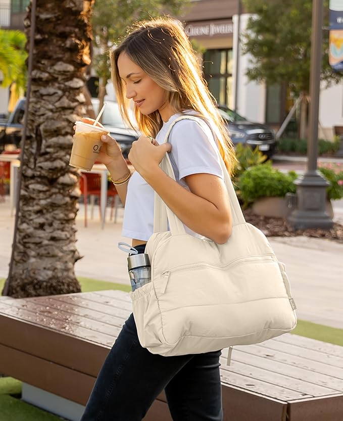 Gym Bag for Women, Travel Duffle Bags with Wet Pocket, Lightweight Carry on Bag Overnight Weekender Duffel Bag, Water Resistant (Beige)