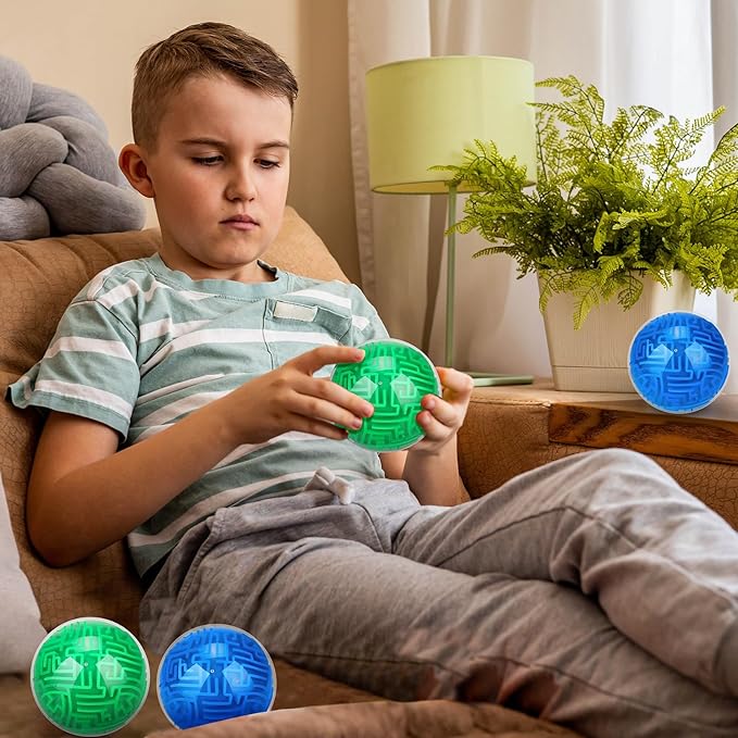 Sumind 4 Pcs 3D Puzzle Maze Ball Magic Brain Teasers Games Memory Sequential Gravity Maze Cube Ball Sphere Educational Puzzle Toys for Adult Hard Challenges(Blue, Green)