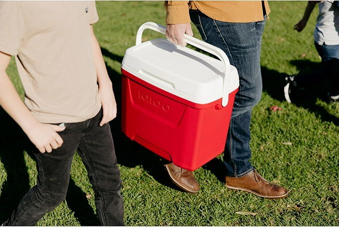 Igloos Cooler Hard-Sided Ice Chest, Insulated Portable Cooler, Heavy-Duty, Leak-Resistant Lid, Lightweight Ergonomic Handle