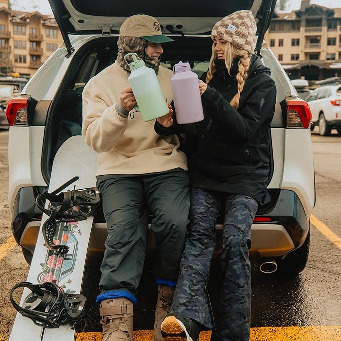 BOTTLE BOTTLE Insulated Water Bottle 64 oz with Straw and Dual-use Lid Stainless Steel Water Bottle for Men with Handle Vacuum Insulated Beer Growler for Workout Sports Soccer gray