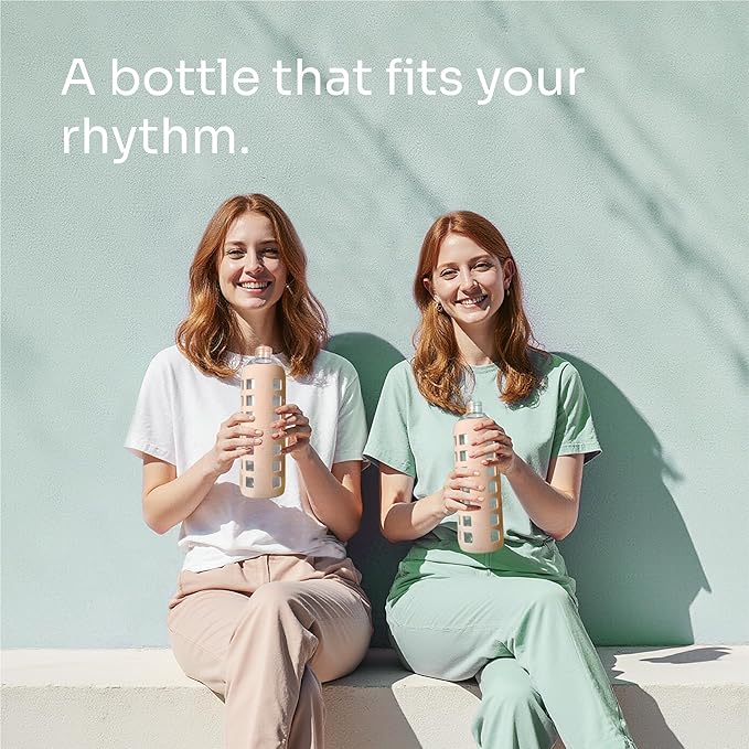 purifyou 40oz / 32oz / 22oz / 12oz Borosilicate Glass Water Bottle with Time & Volume Markers, Silicone Sleeve, Stainless Steel Lid | Reusable Glass Bottle for Water & Juice (32oz Hazelnut)