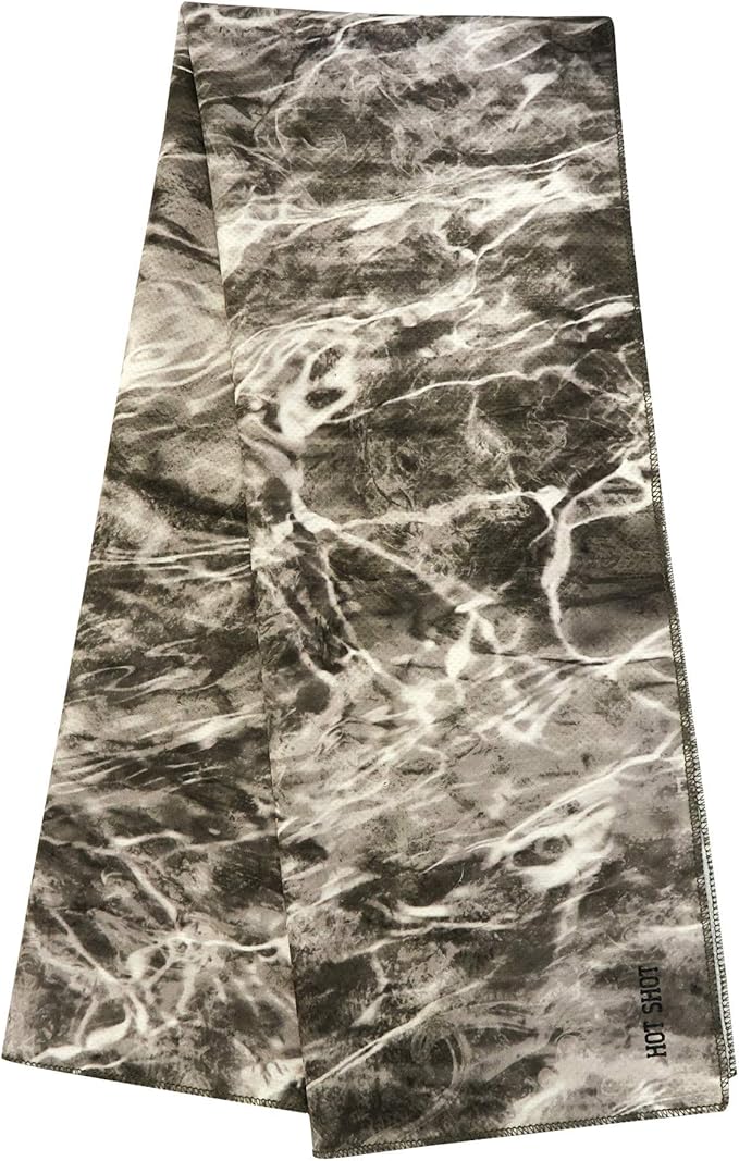 BUILTCOOL Adult Cooling Towel - Men & Women Chilly, Lightweight, Soft, Neck and Face Cooling Towel for Sport, Camping, Hunting, One Size, Mossy Oak Manta Elements, 3 Pack