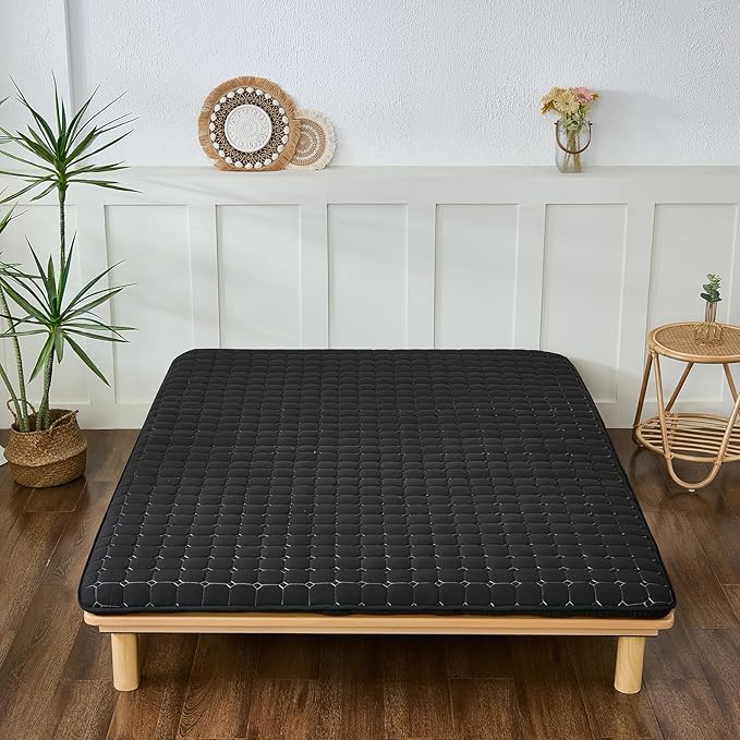 Japanese Floor Mattress Full, Anti-Slip Japanese Futon Foldable Tatami Mat for Guests, Black