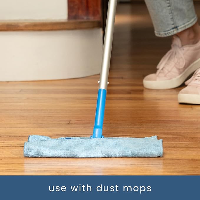 S&T INC. 100 Pack Microfiber Cleaning Cloth, Bulk Towels for Home, Reusable Microfiber Towels for Cars, Cleaning Rags, Light Blue, 11.5 Inches x 11.5 Inches, 100 Count