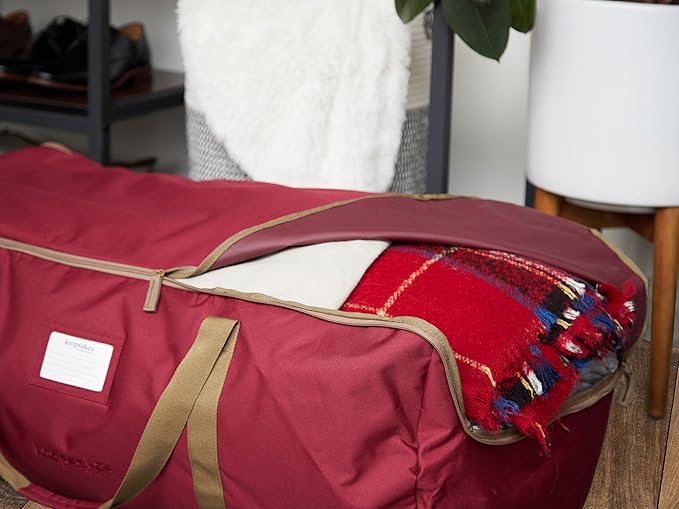 Covermates Keepsakes - Storage Duffel Bag - Heavy Duty Polyester - Reinforced Handles - Closet Storage, Red