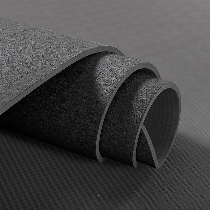 Yoga Mat Non Slip, Pilates Fitness Mats, Eco Friendly, Anti-Tear 1/4" Thick Yoga Mats for Women, Exercise Mats for Home Workout with Carrying Sling and Storage Bag