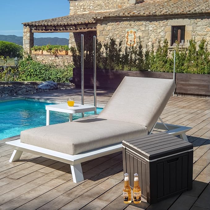 GYMAX Camping Cooler, Insulated 40 Qt Heavy Duty Ice Chest with Built-in Handles and Detachable Lid, Keeps Ice for 24H, Multifunctional for Beach, Picnic, Camping Outdoors