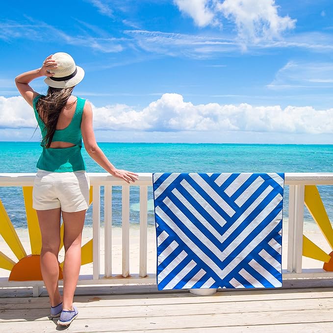 Elite Trend Quick Dry Towel Extra Large 78x35 Inch - Microfiber Beach Towel - Perfect for Beach, Travel, Swimming, Pool, Yoga, Hiking, Camping - Lightweight, Fast Drying, Compact for Adults (Maze)