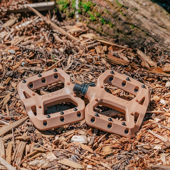 Funn Taipan S Glass Fiber Reinforced Thermoplastic Bike Pedals with 9/16-inch CrMo Axles for MTB/BMX/Urban/Gravel Riding, Suitable for Youth, Kids and Young Riders