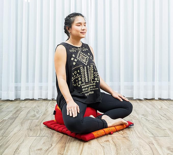 Leewadee Meditation Cushion Set – 1 Small Zafu Yoga Pillow and 1 Small Roll-Up Zabuton Mat Filled with Kapok