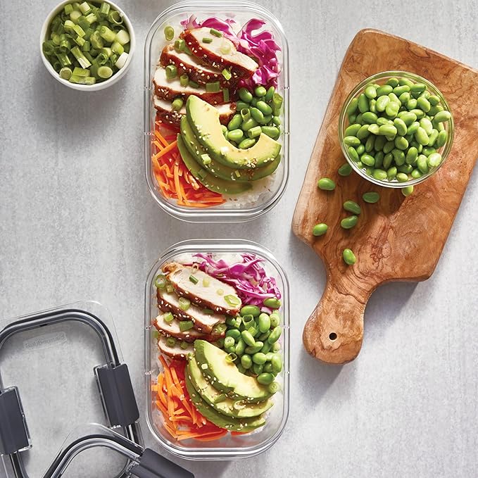 Rubbermaid Brilliance BPA Free Airtight Food Storage Containers with Lids, Set of 4 (4.7 Cup) Ideal for Lunch, Meal Prep, and Leftovers