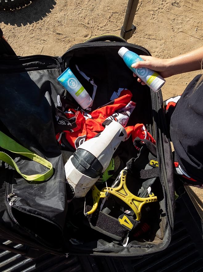 Surface Dry-Touch Lotion Sunscreen - Reef Safe, Ultra-Light & Clean Feeling, Broad Spectrum UVA/UVB Protection, Paraben Free, Hypoallergenic, Water Resistant, Fragrance Free - SPF 30, 6oz